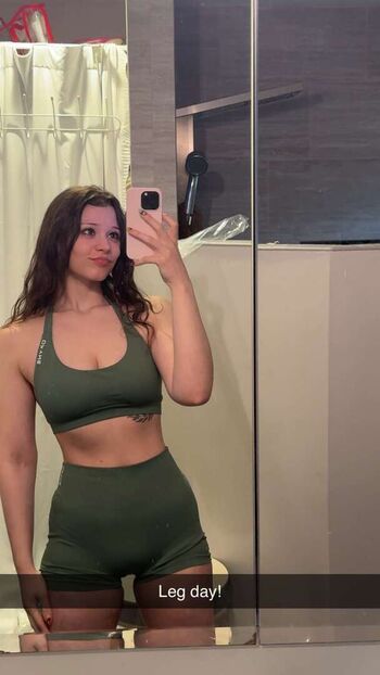 Full leaked Nikki woods page private onlyfans photo