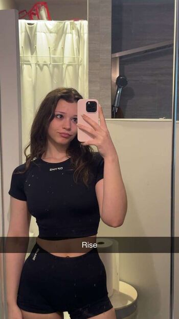 Full leaked Nikki woods page private onlyfans photo