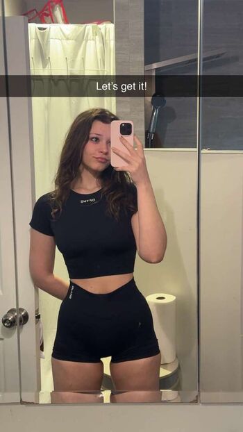 Full leaked Nikki woods page private onlyfans photo