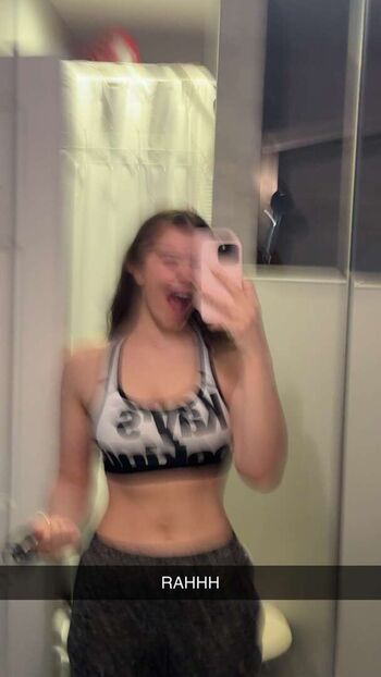 Full leaked Nikki woods private onlyfans photo