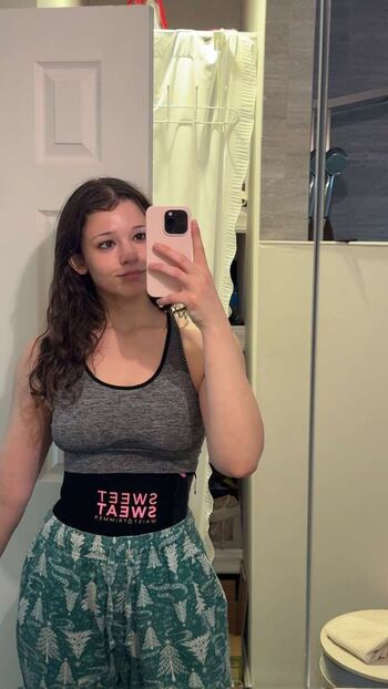Full leaked Nikki woods  page private onlyfans photo