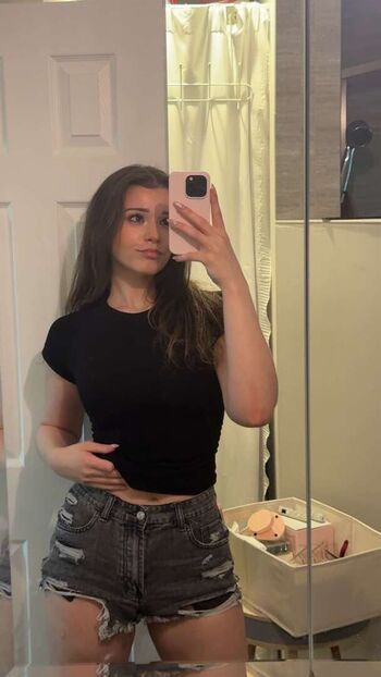 Full leaked Nikki woods page private onlyfans photo