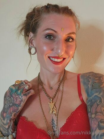 Full leaked Nikkibeez private onlyfans photo