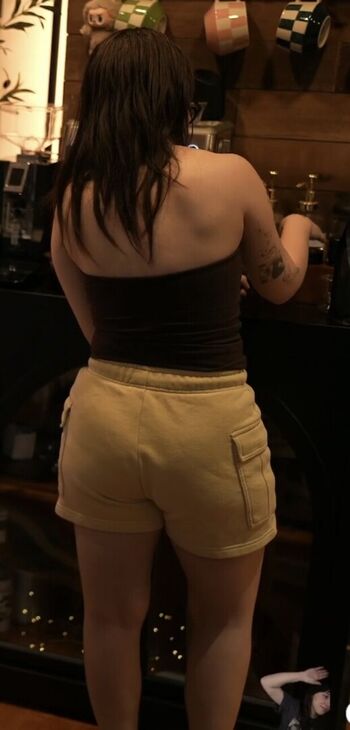 nikkijustine