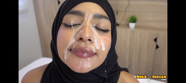 Full leaked Niksindian private onlyfans photo