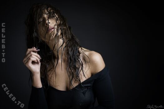 Full leaked Louise/ private onlyfans photo