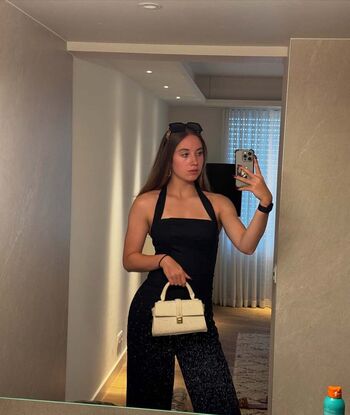 Full leaked Nina gademan private onlyfans photo