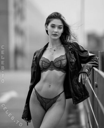 Full leaked Ninafdj private onlyfans photo