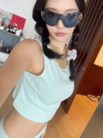 Full leaked Ningning aespa private onlyfans photo