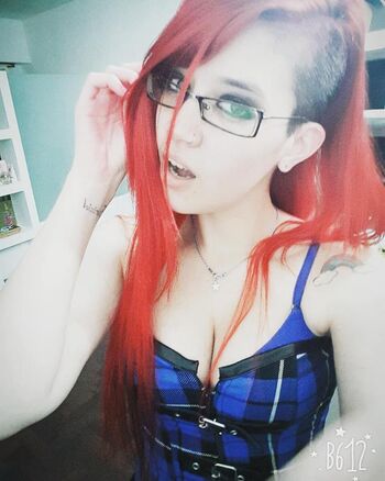 Full leaked Niniah wolfy page private onlyfans photo