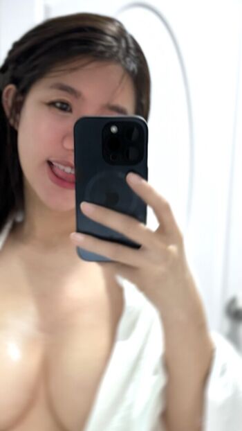Full leaked Niparat konyai private onlyfans photo