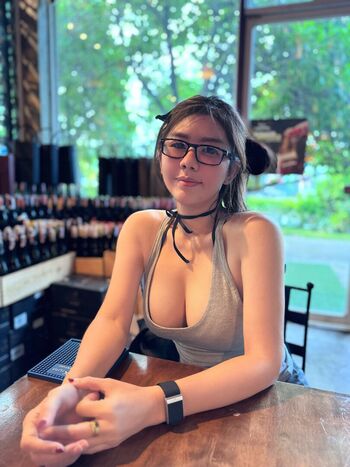 Full leaked Niparat konyai page private onlyfans photo