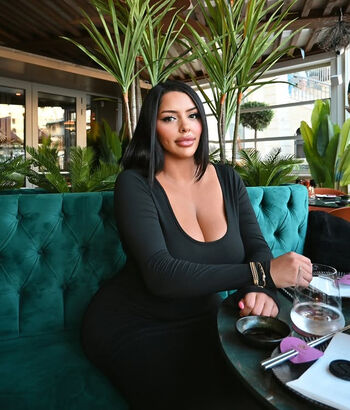 Full leaked Nivien kharbeiti private onlyfans photo