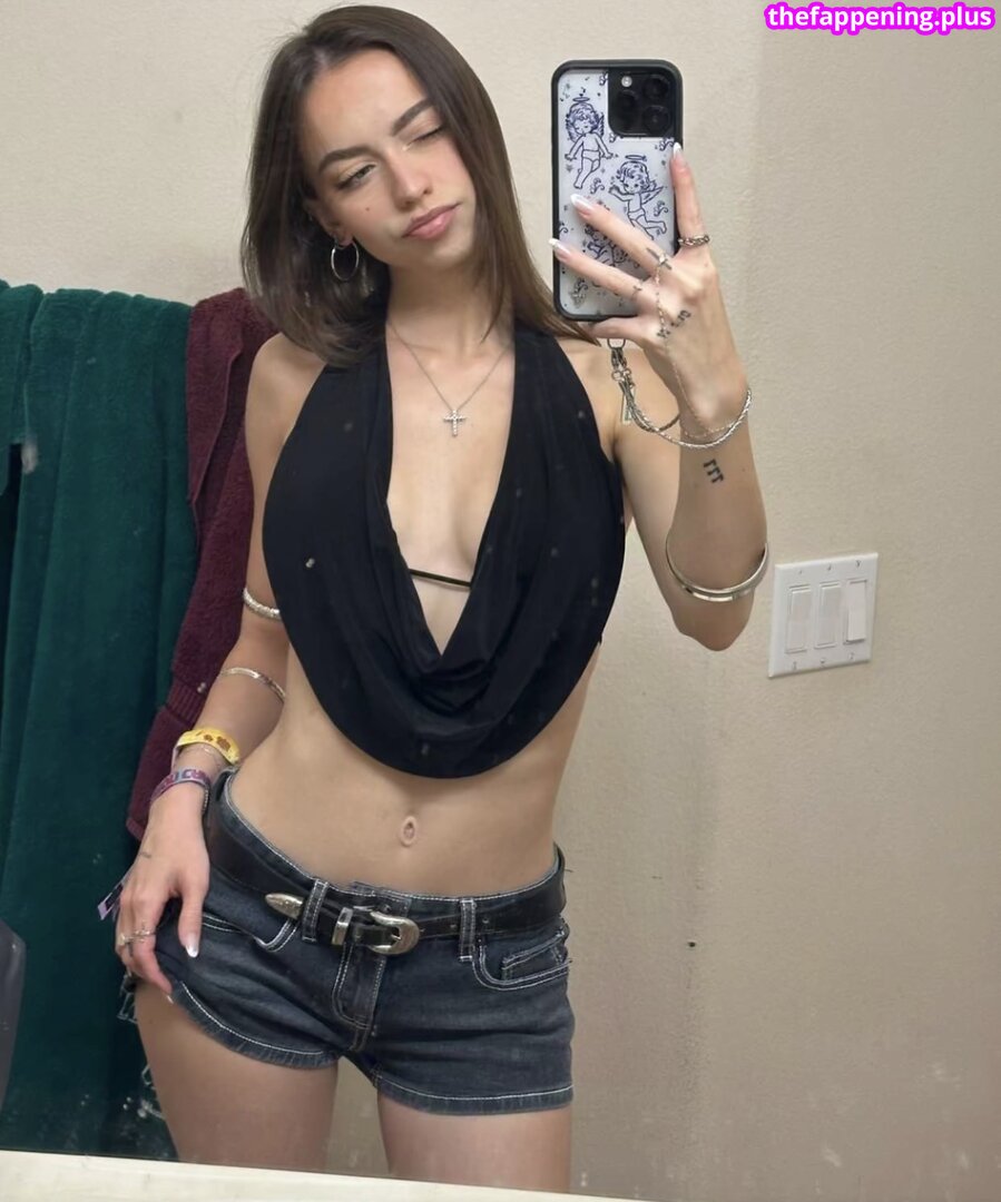 Katelyn Elizabeth / katelynelizabeth / nnayetakk नग्न OnlyFans फोटो #1393