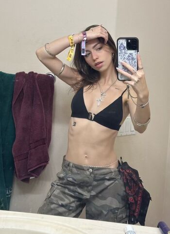 Full leaked Nnayetakk page private onlyfans photo