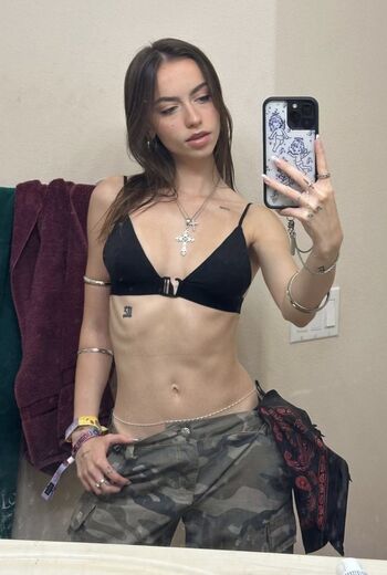 Full leaked Nnayetakk page private onlyfans photo