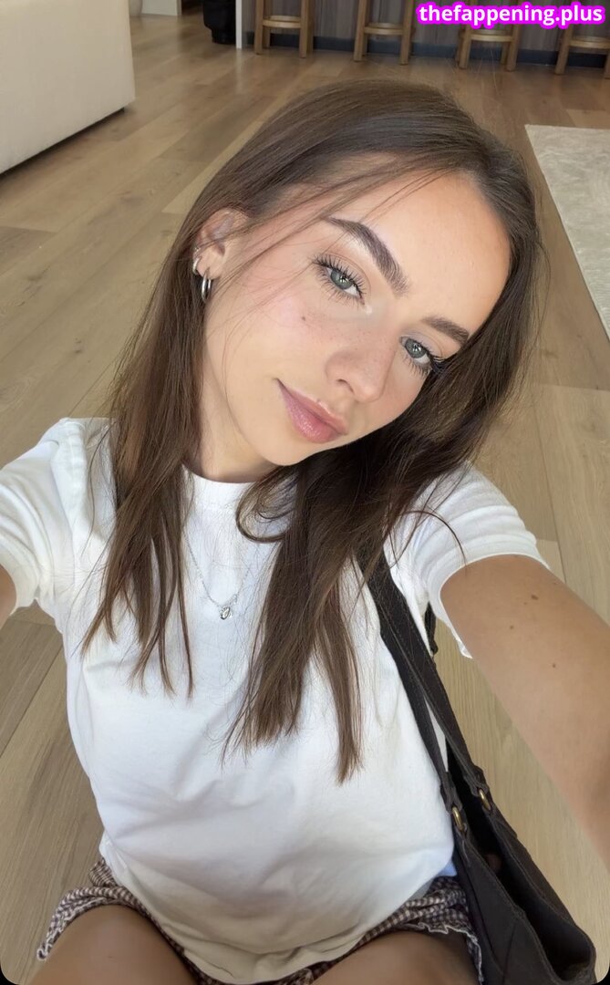 Katelyn Elizabeth / katelynelizabeth / nnayetakk Foto OnlyFans Desnuda #1772