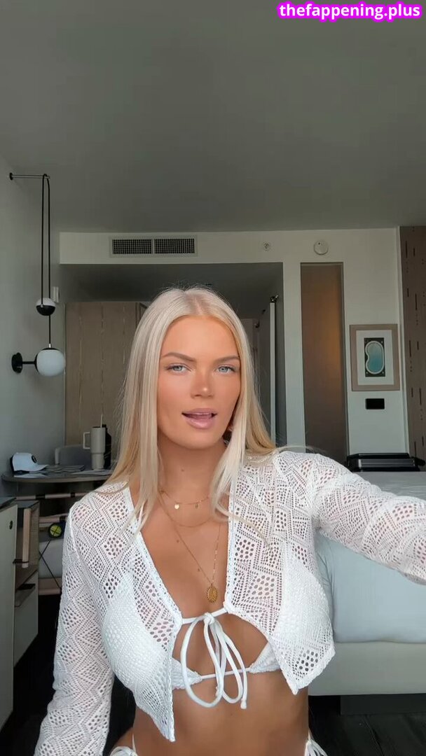 Nneellzz Nude OnlyFans Photo #7