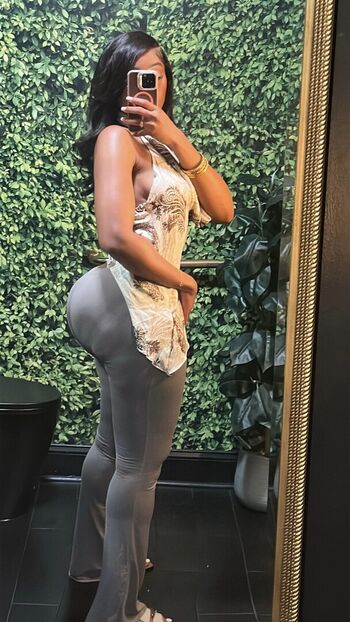 Full leaked Nneka private onlyfans photo