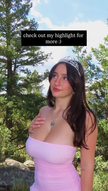 Full leaked Nnevelpappermann private onlyfans photo