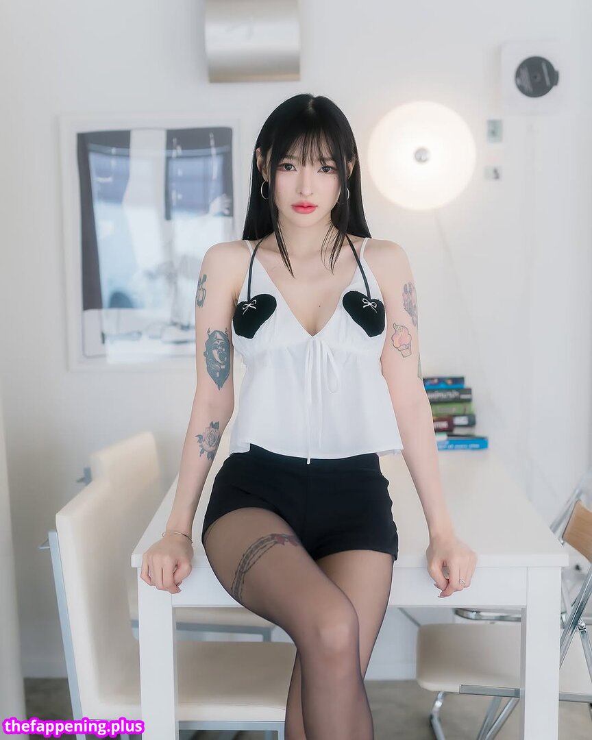 https: / nnewys Çıplak OnlyFans Fotoğrafı #9