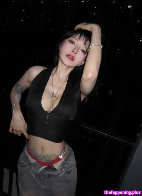 nnewy / nnewys Fotografie OnlyFans Dezbrăcată #106