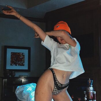 Full leaked Noah cyrus private onlyfans photo