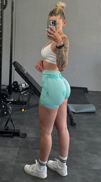 Full leaked Noe page private onlyfans photo