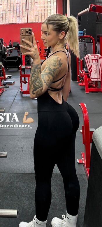 Full leaked Noe page private onlyfans photo