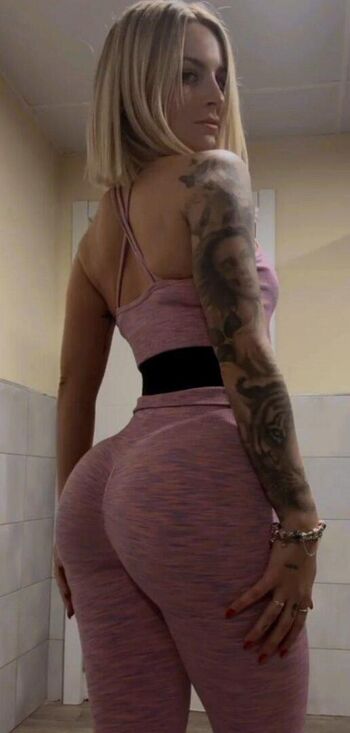 Full leaked Noe page private onlyfans photo