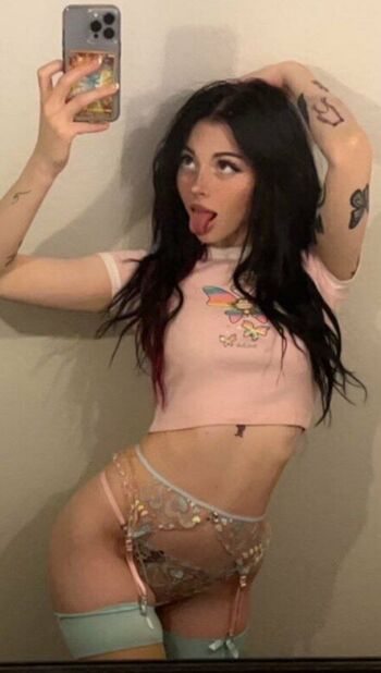 Full leaked Noemiexlili private onlyfans photo