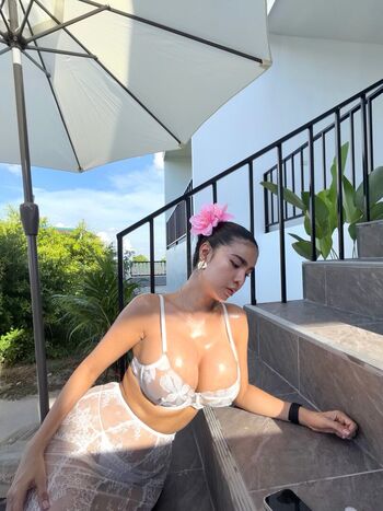 Full leaked Noey yanisa private onlyfans photo