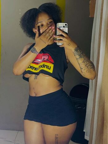 Full leaked Nomonde refiloe mniki private onlyfans photo