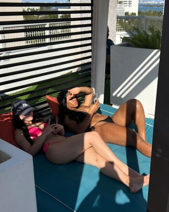 Full leaked Nona bayat private onlyfans photo