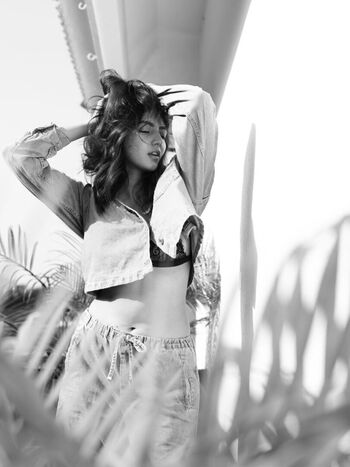 Full leaked Noor matharu private onlyfans photo