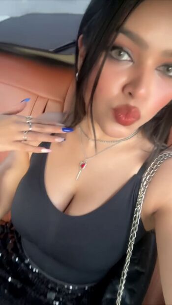 Full leaked Not so shy private onlyfans photo