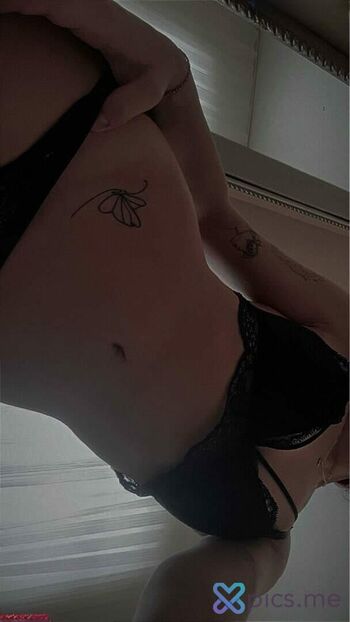 Full leaked Notaysea private onlyfans photo