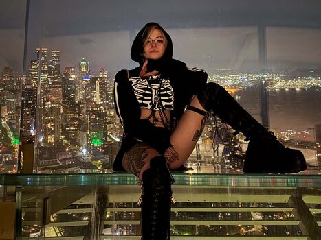 Full leaked Noteasybeinwheezy  page private onlyfans photo