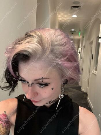 Full leaked Noteasybeinwheezy private onlyfans photo