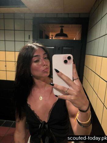 Full leaked Notmaggiecozart private onlyfans photo