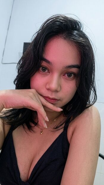 Full leaked Nova awalani private onlyfans photo