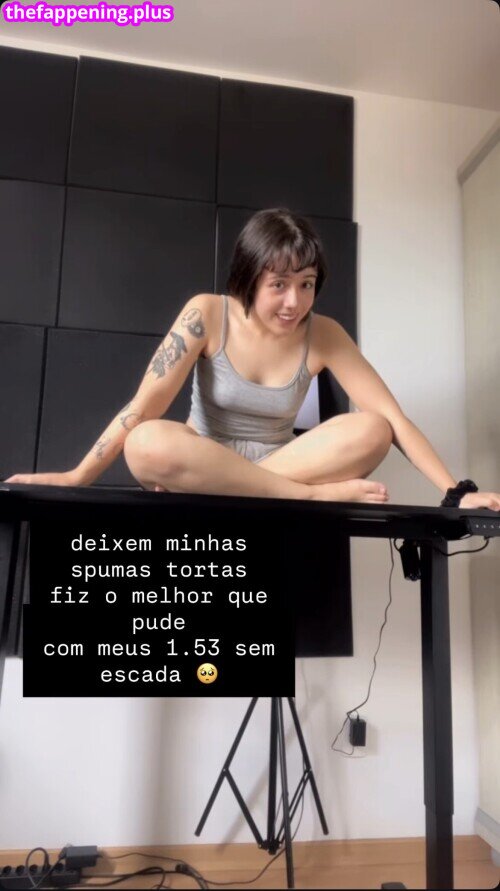 Novinhas Com Peitos Pequenos