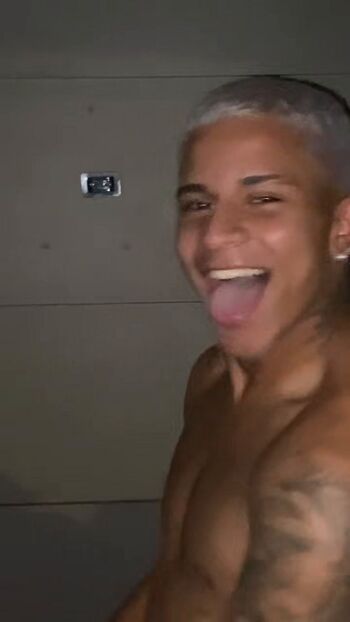 Full leaked Novinhas rabudas private onlyfans photo