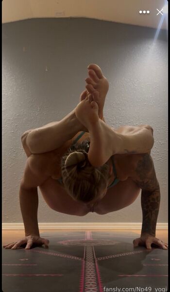 Full leaked Np yogi private onlyfans photo