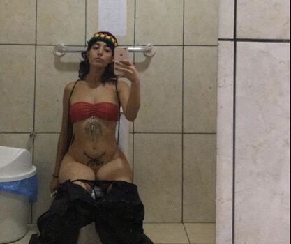 Full leaked Adria rae/ private onlyfans photo