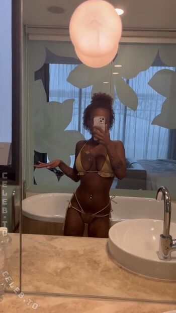 Full leaked Nura habib omer private onlyfans photo