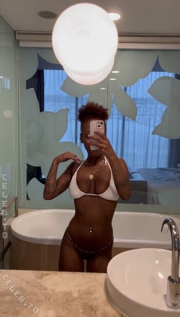 Full leaked Nura habib omer private onlyfans photo