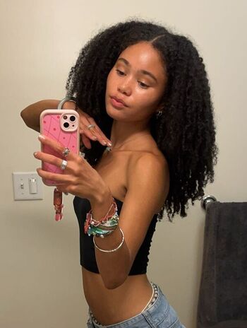Full leaked Nuritheedoll private onlyfans photo