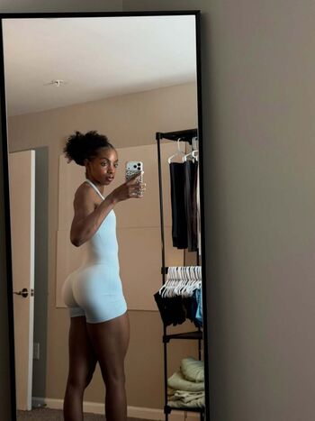 Nyla Davis