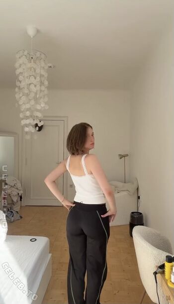 Full leaked Nylaamriaa private onlyfans photo